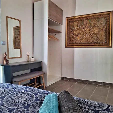 Holiday home Lemami Seafront