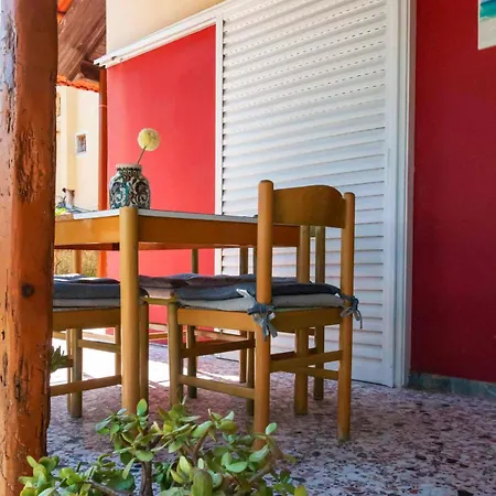 Holiday home Lemami Seafront