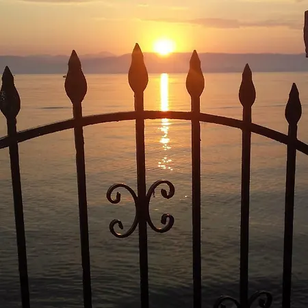 Holiday home Lemami Seafront *
